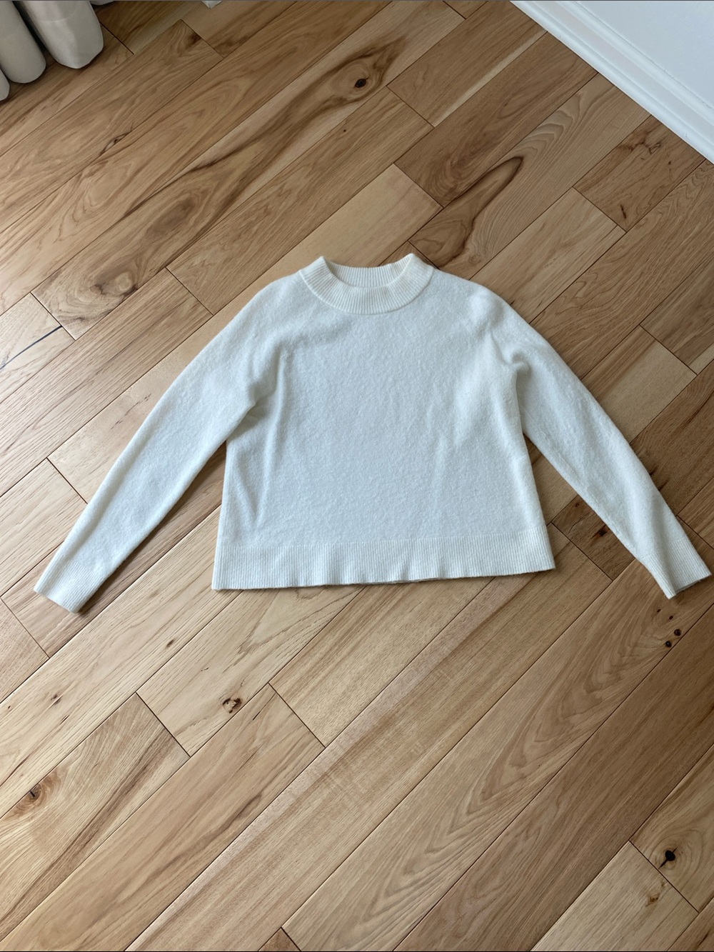 Athleta Cream Merino Wool Pullover